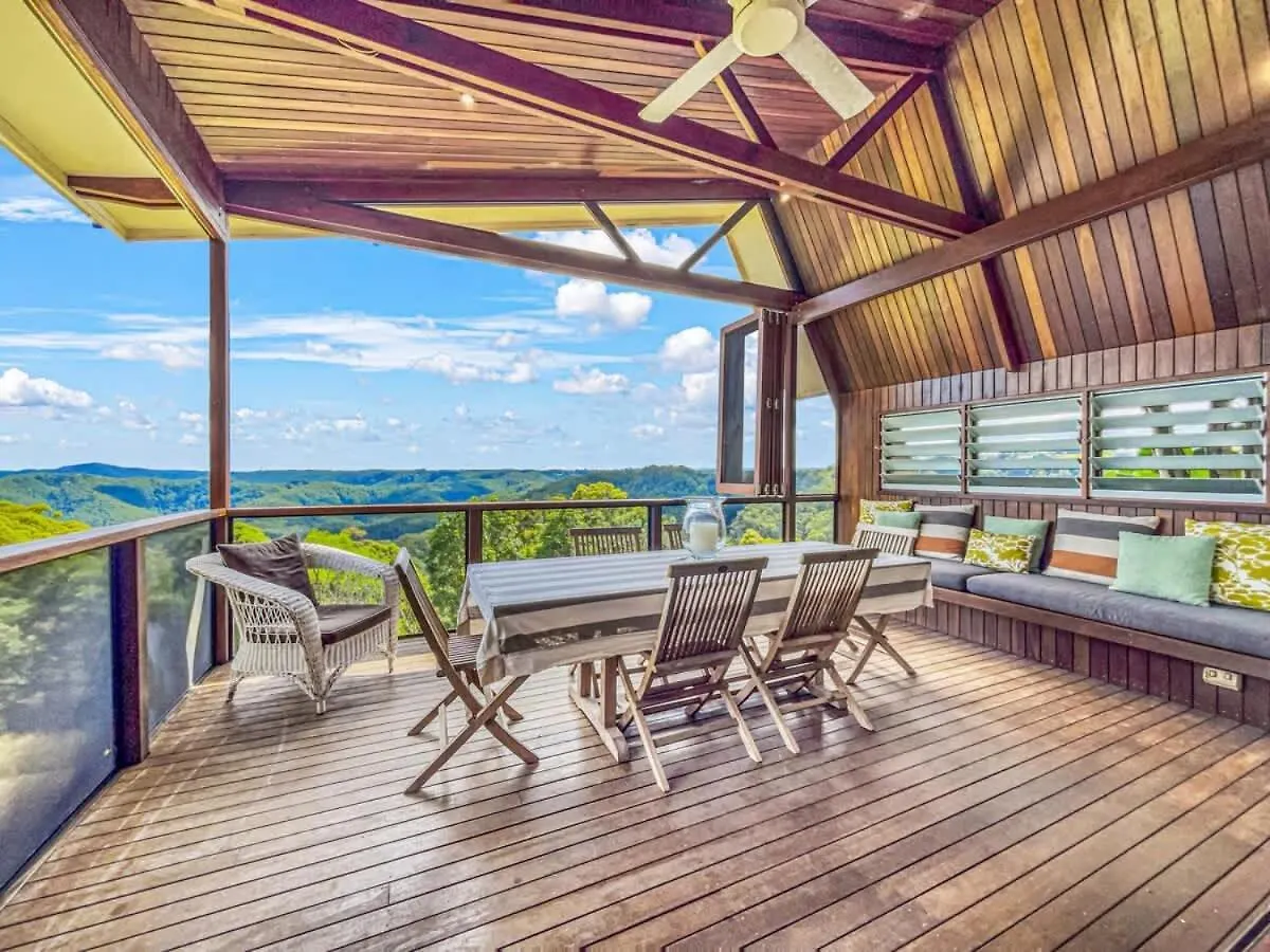 度假居 BooroobinLuxurious Mountain Retreat Near Maleny别墅 澳大利亚