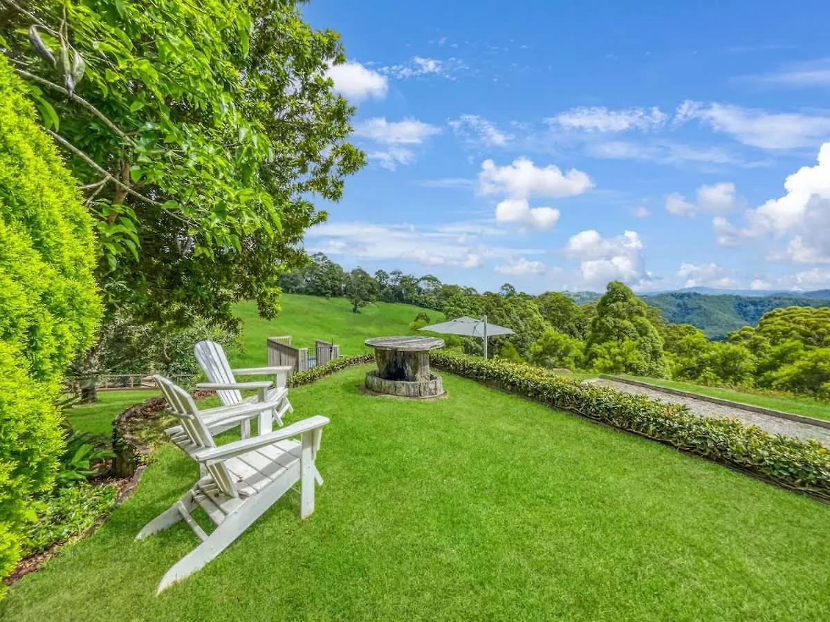 BooroobinLuxurious Mountain Retreat Near Maleny别墅 度假居 Booroobin